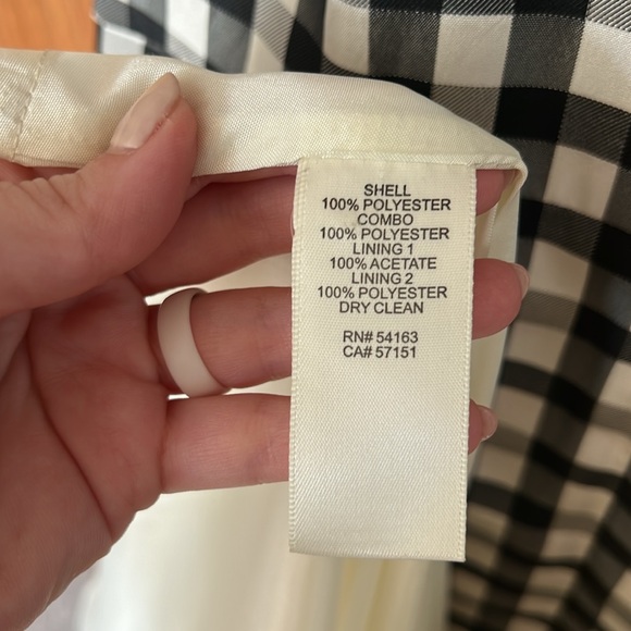 Eliza J Print Woven Shirtdress - Picture 10 of 11